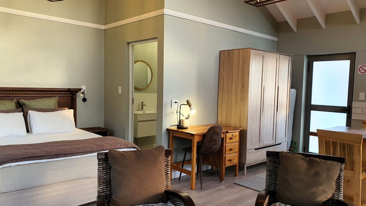 Photo of Bedroom in Brenton-on-Sea