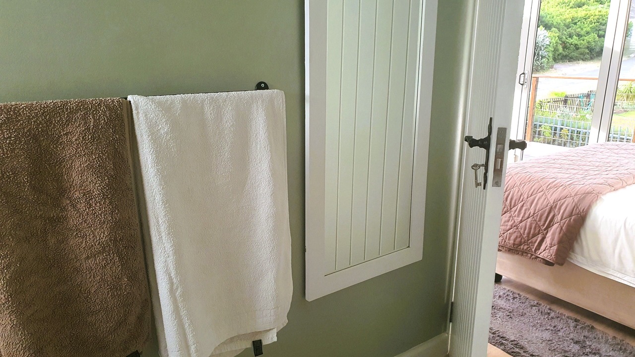 Photo of Bedroom in Brenton-on-Sea