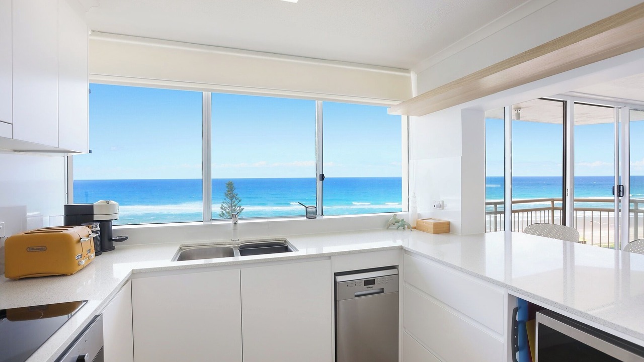Photo of Kitchen in Main Beach