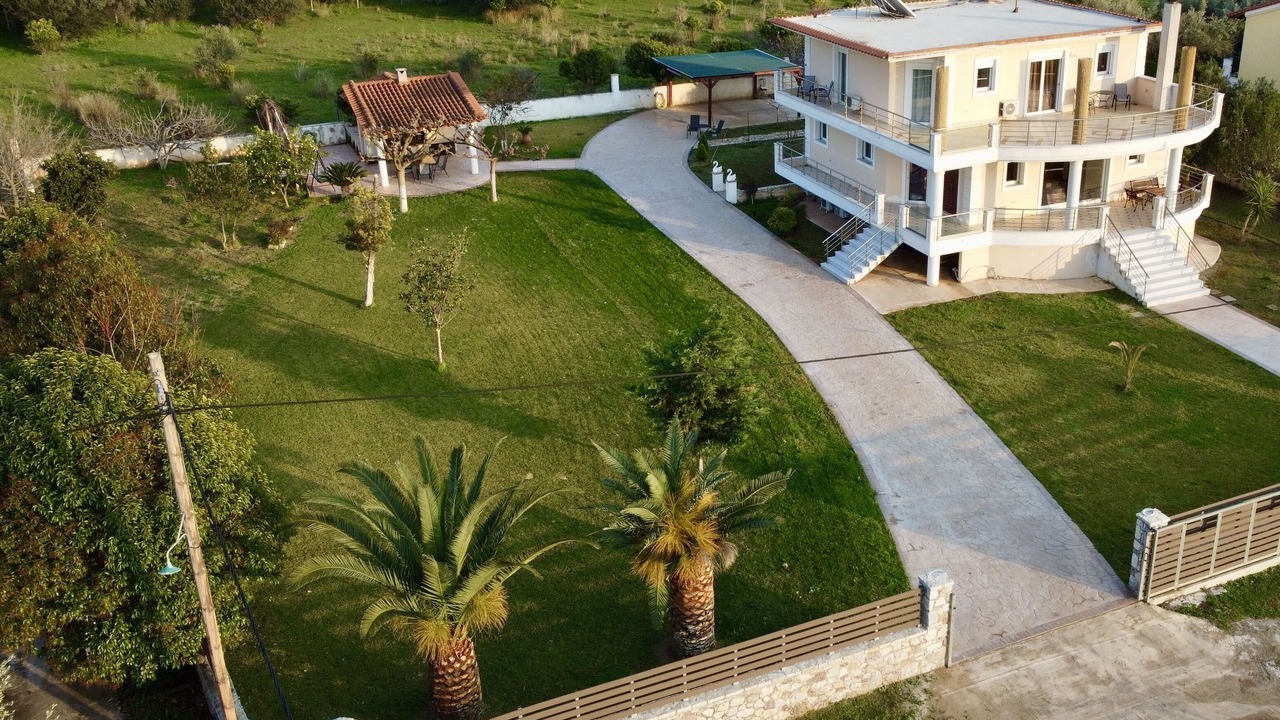 Photo of Outdoor in Malakonta