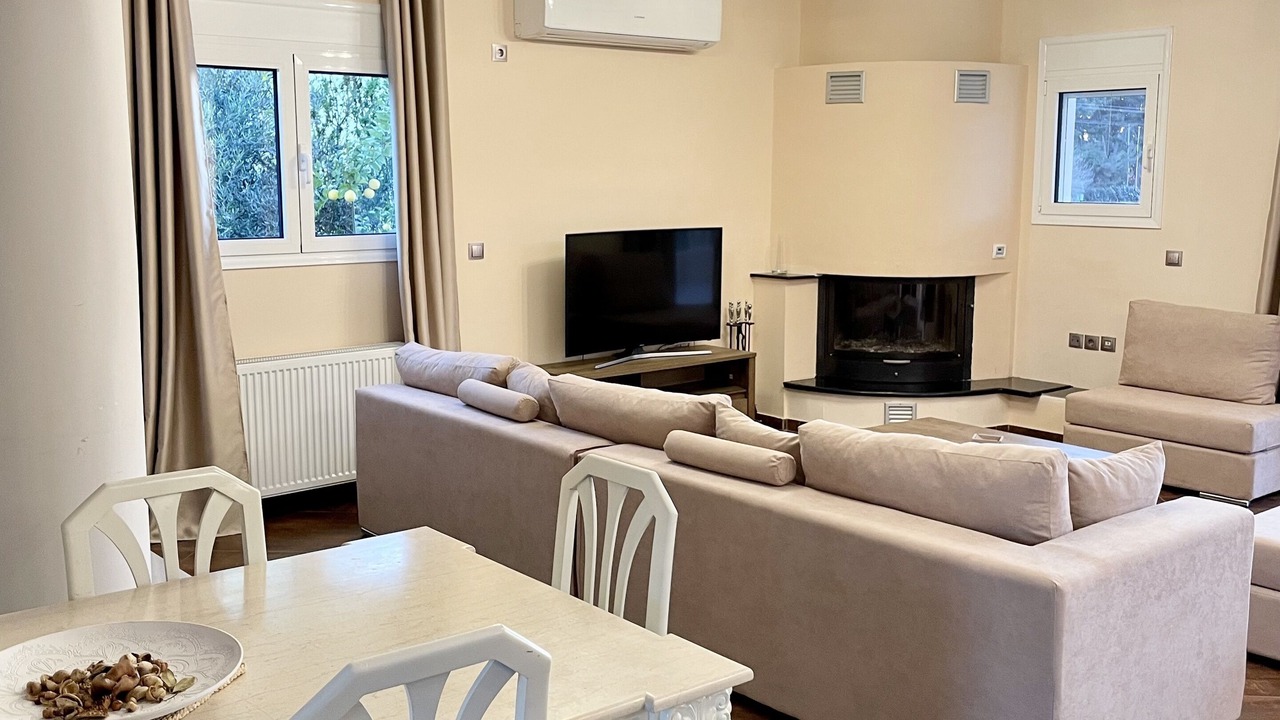 Photo of Livingroom in Malakonta