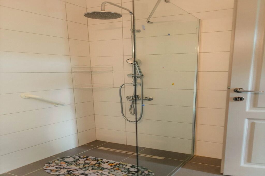 Photo of Bathroom in Mesolongi