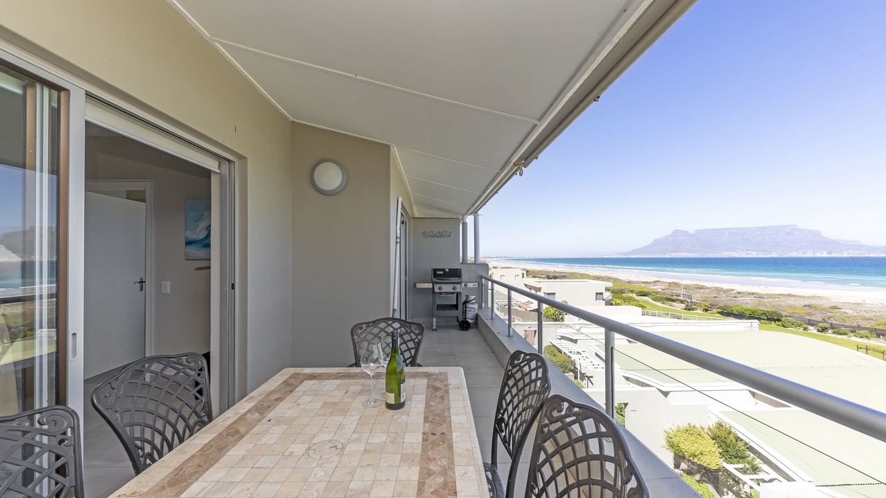 Photo of Outdoor in Lagoon Beach