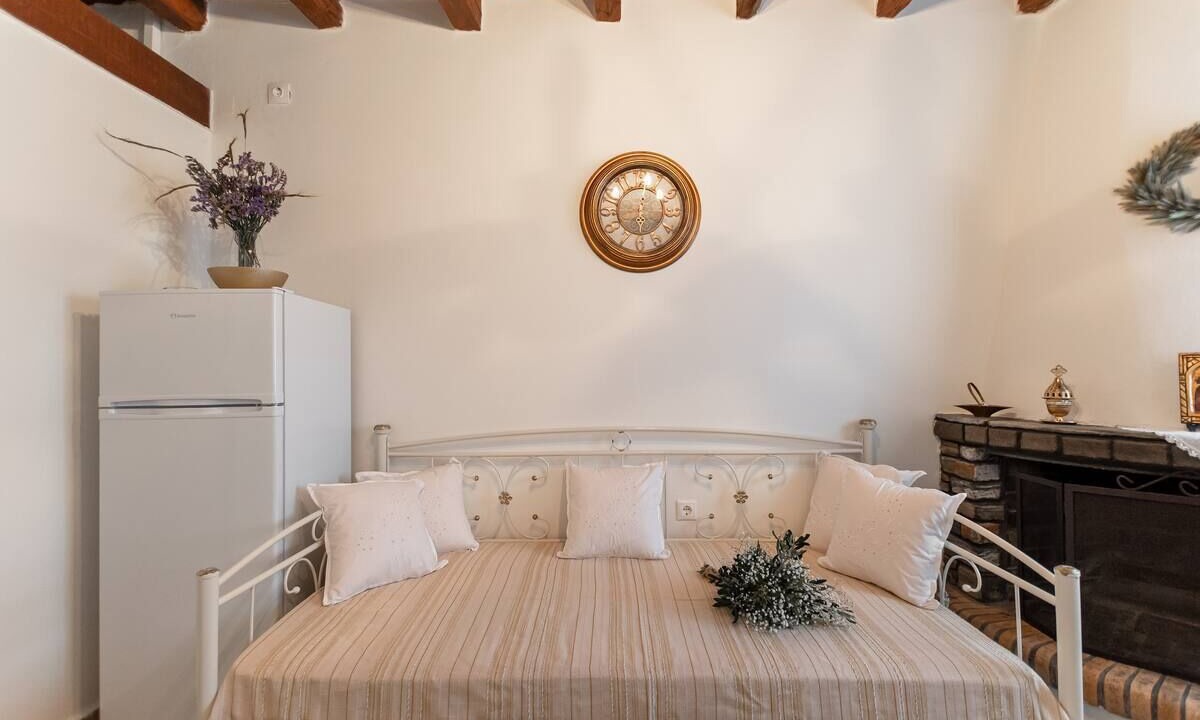 Photo of Bedroom in Irakleia