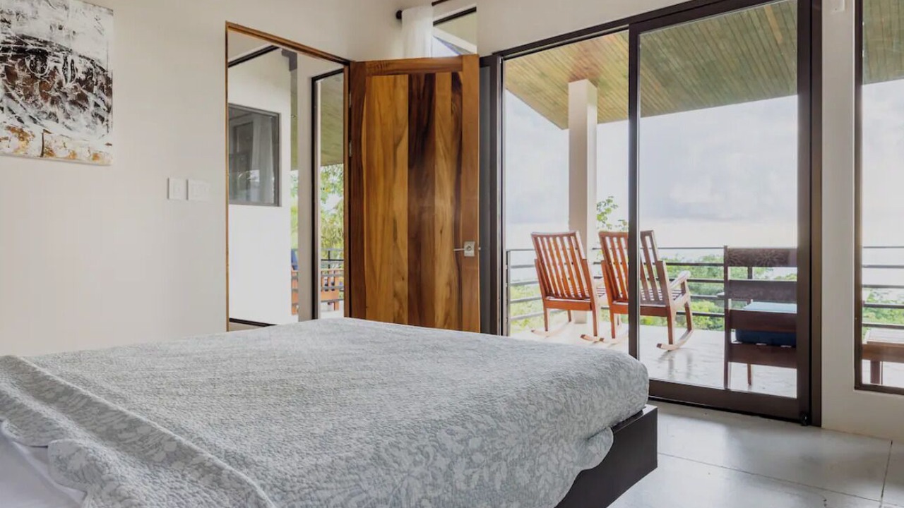 Photo of Bedroom in Dominicalito