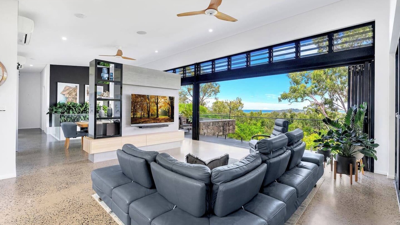 Photo of Livingroom in Kewarra Beach