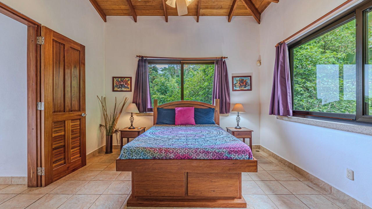 Photo of Bedroom in Dominical
