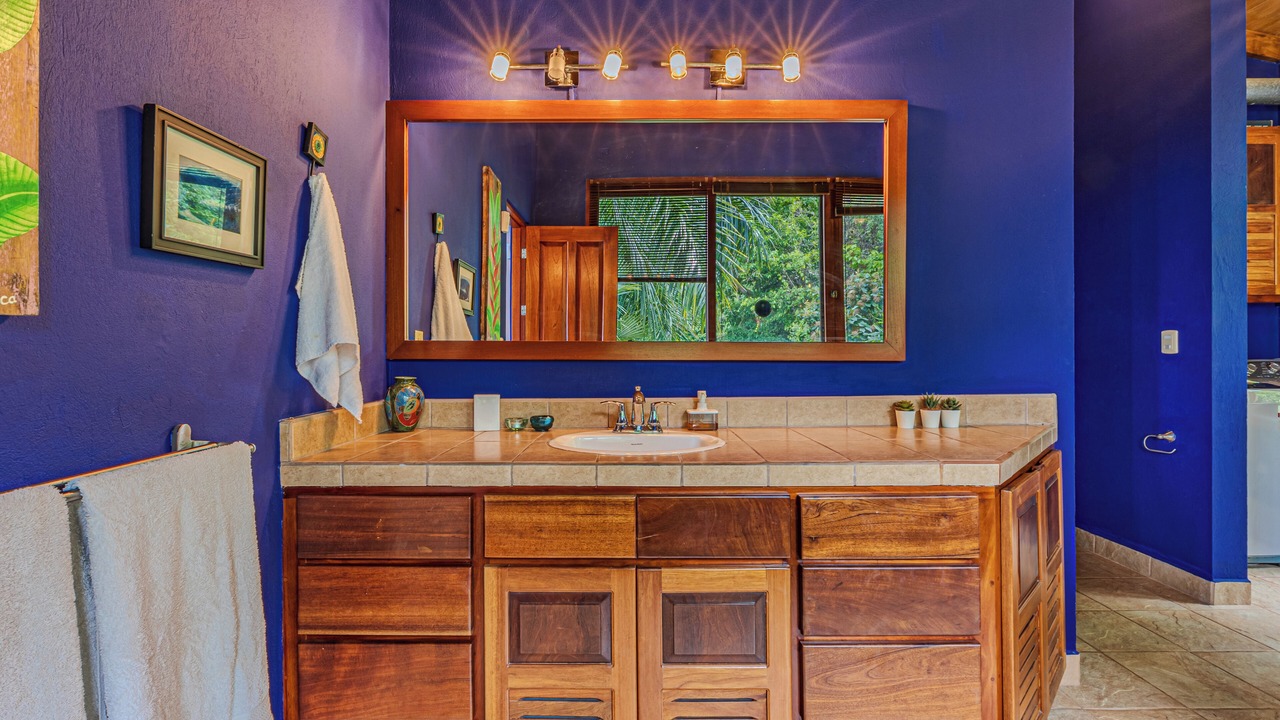 Photo of Bathroom in Dominical