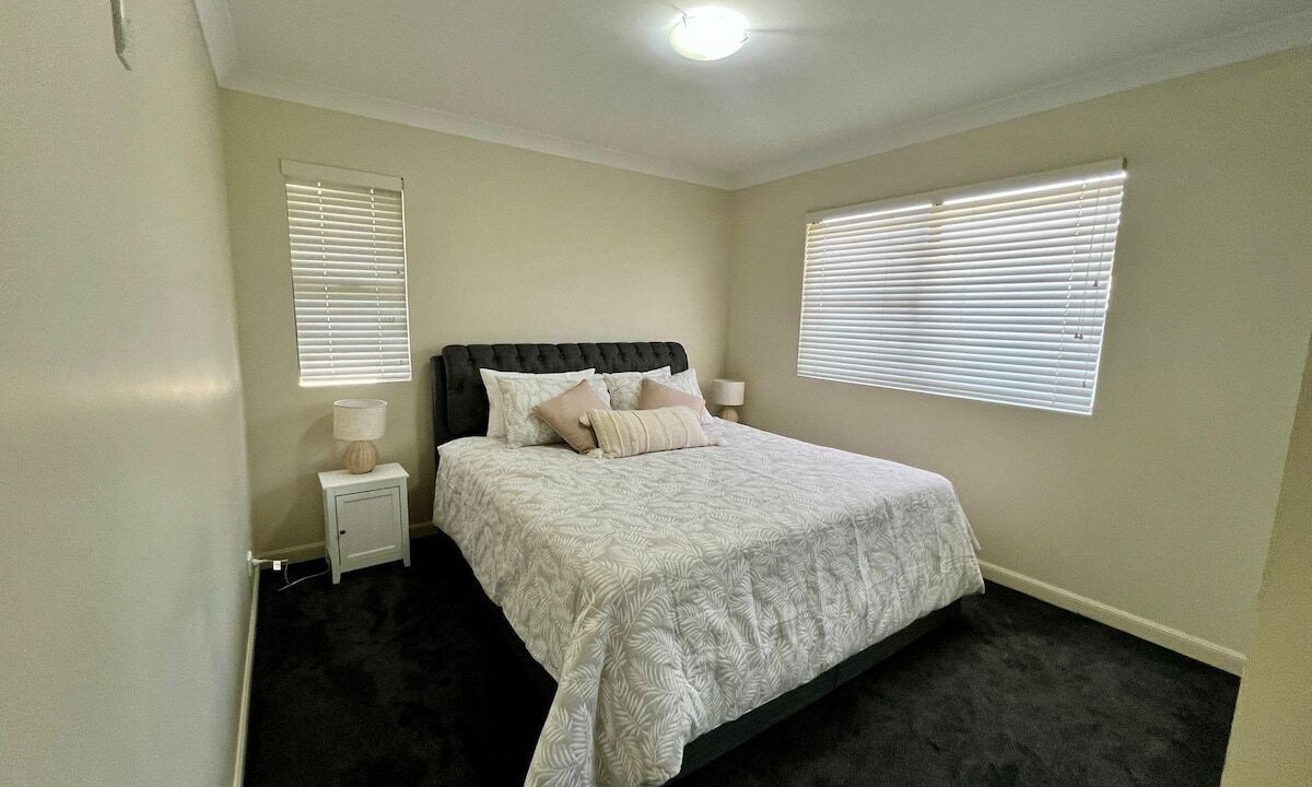 Photo of Bedroom in Douglas