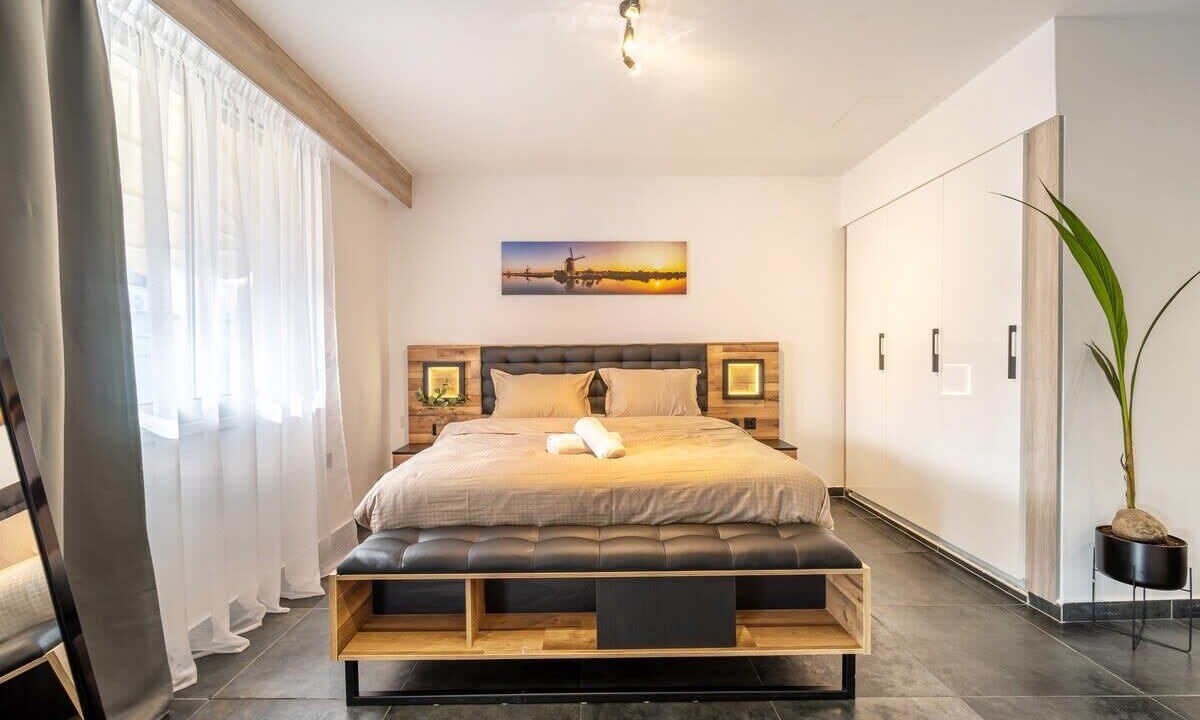 Photo of Bedroom in Metaxourgio
