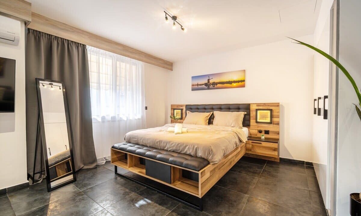 Photo of Bedroom in Metaxourgio