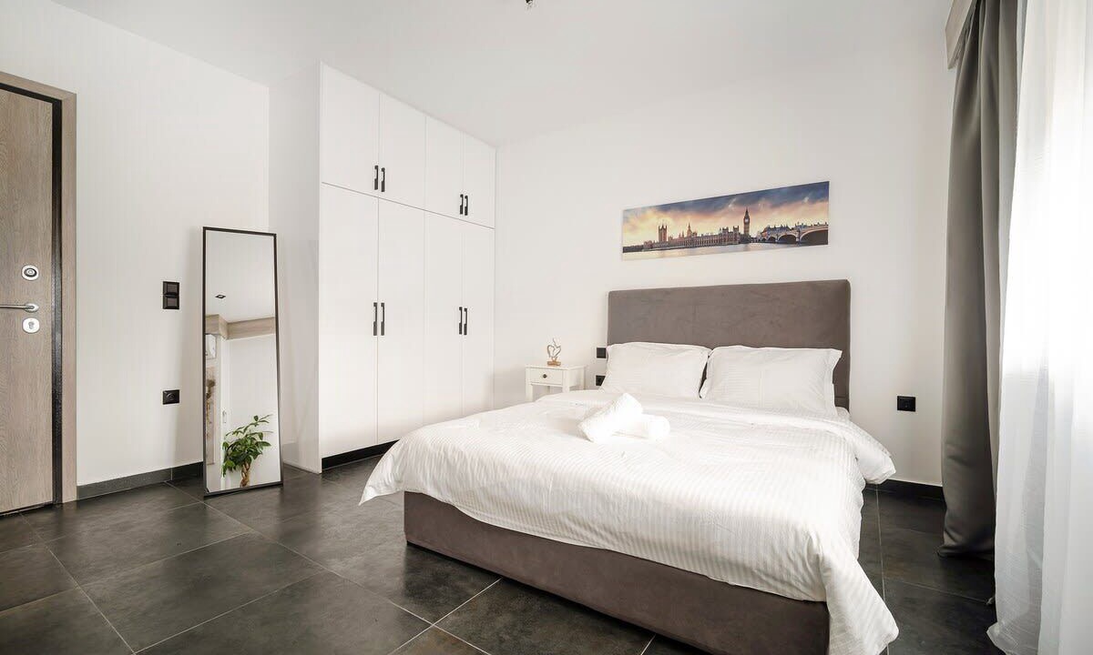 Photo of Bedroom in Metaxourgio
