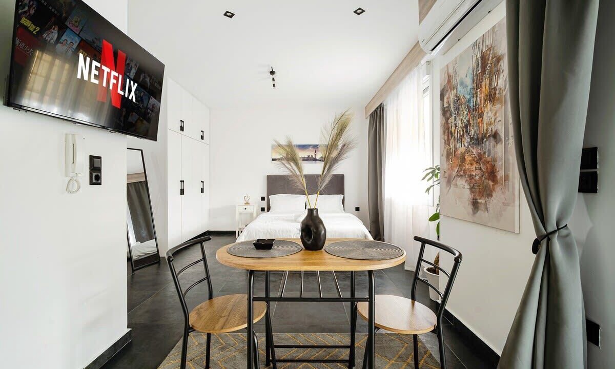 Photo of Bedroom in Metaxourgio