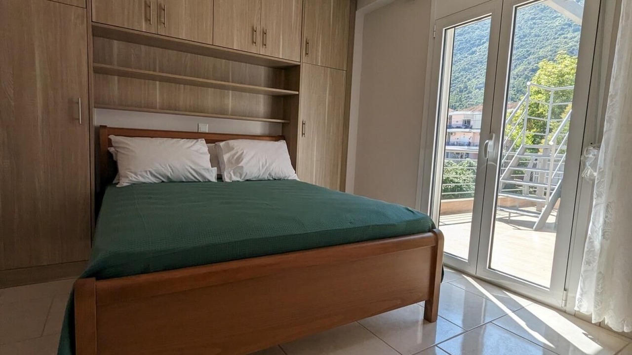 Photo of Bedroom in Kamena Vourla