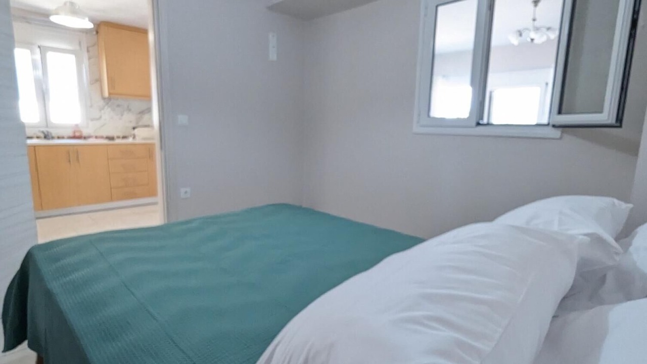 Photo of Bedroom in Kamena Vourla