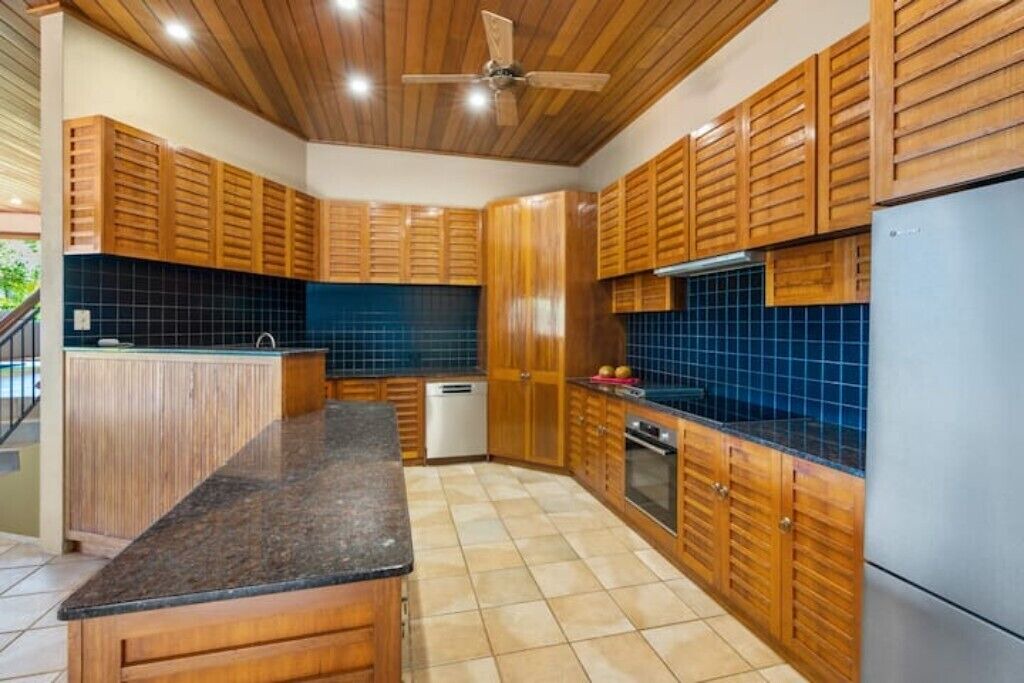 Photo of Kitchen in Lamb Range