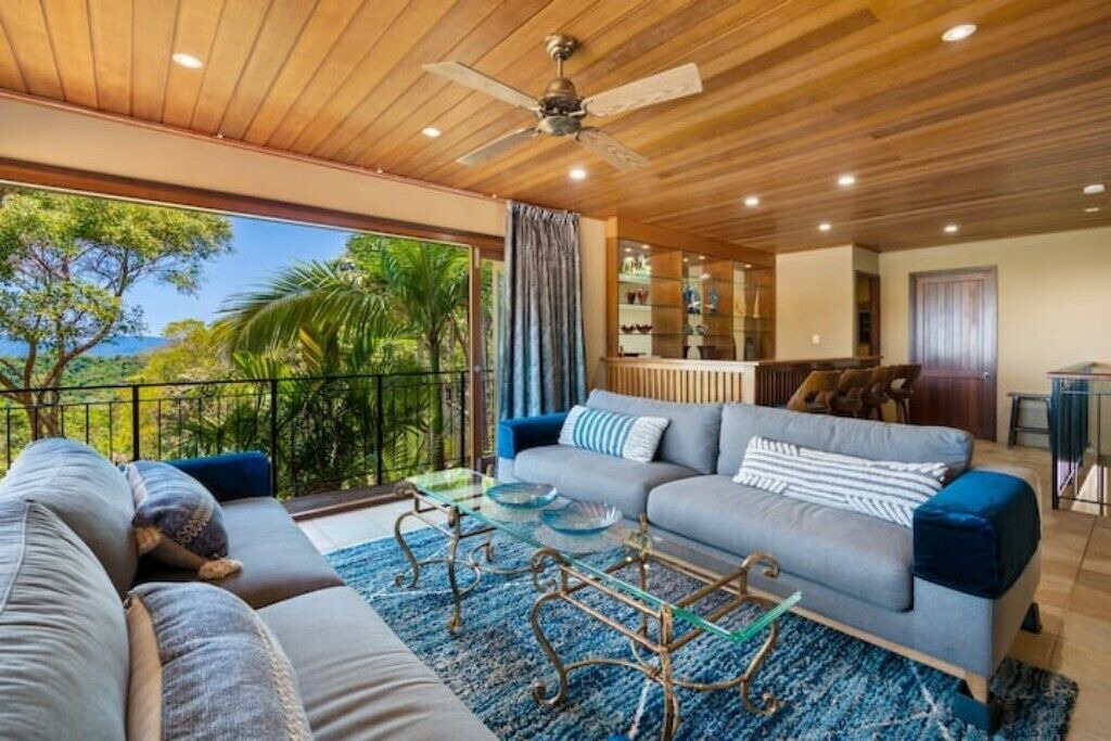 Photo of Livingroom in Lamb Range