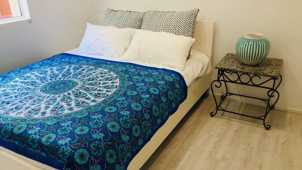 Photo of Bedroom in Trinity Beach