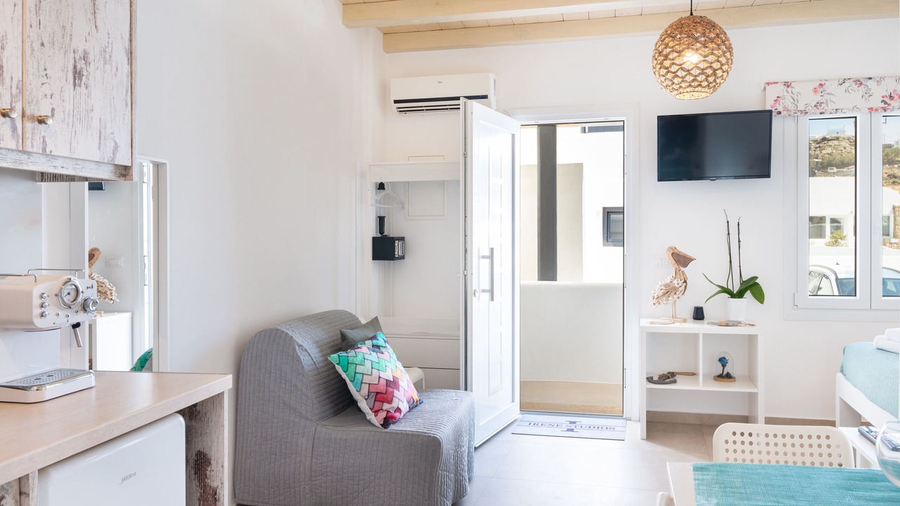 Photo of Livingroom in Tourlos