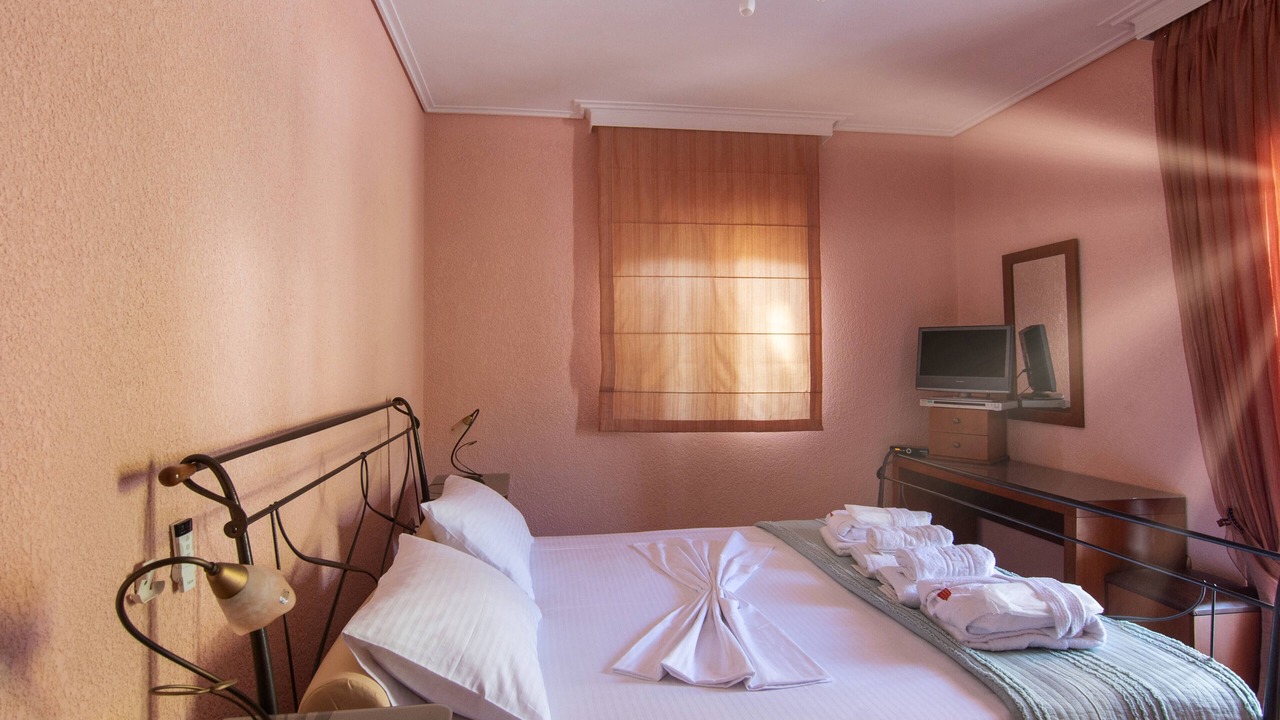 Photo of Bedroom in Skiros