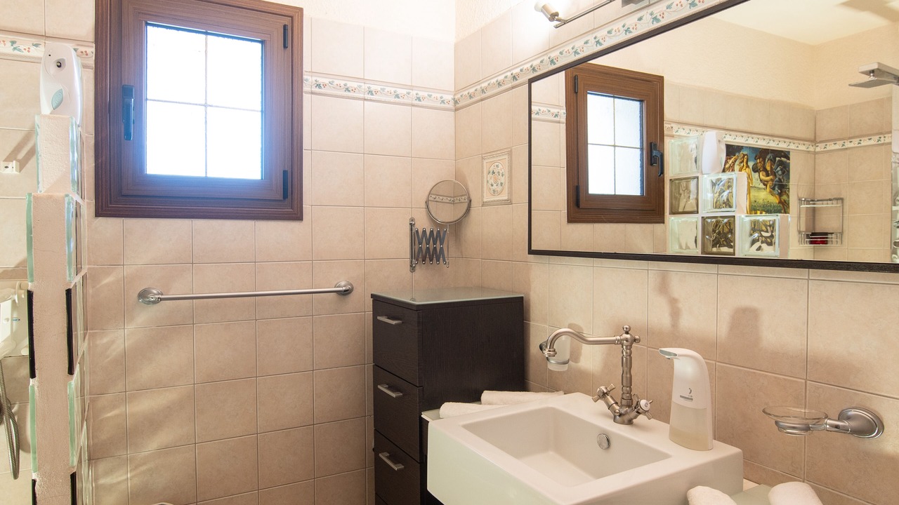 Photo of Bathroom in Skiros