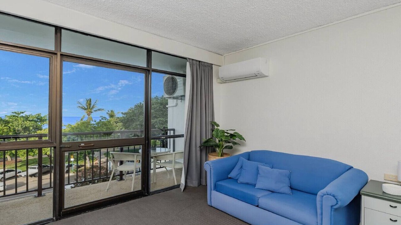 Photo of Livingroom in North Ward