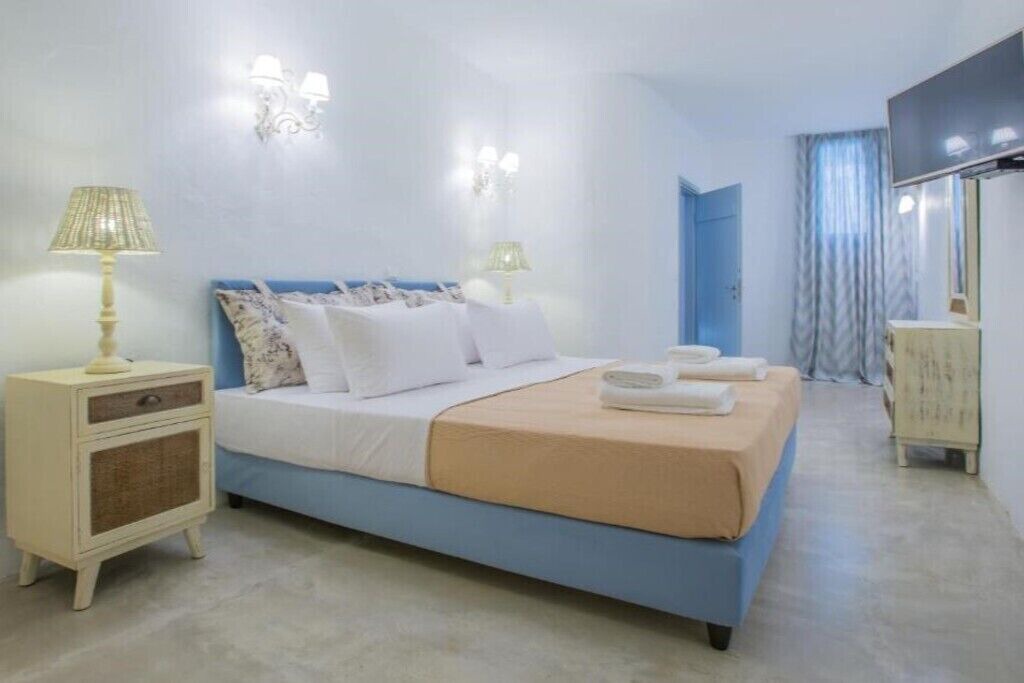 Photo of Bedroom in Chrissi Akti