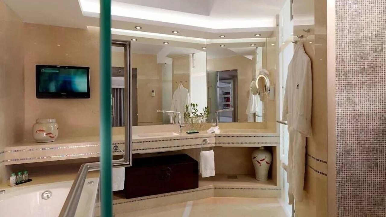 Photo of Bathroom in Vouliagmeni