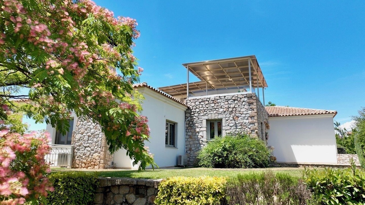 Photo of Outdoor in Nea Tirintha