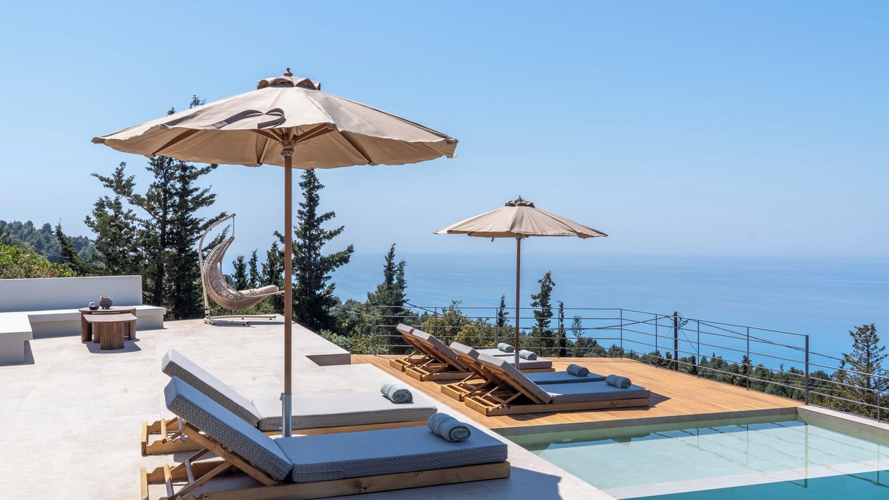 Photo of Outdoor in Evgiros