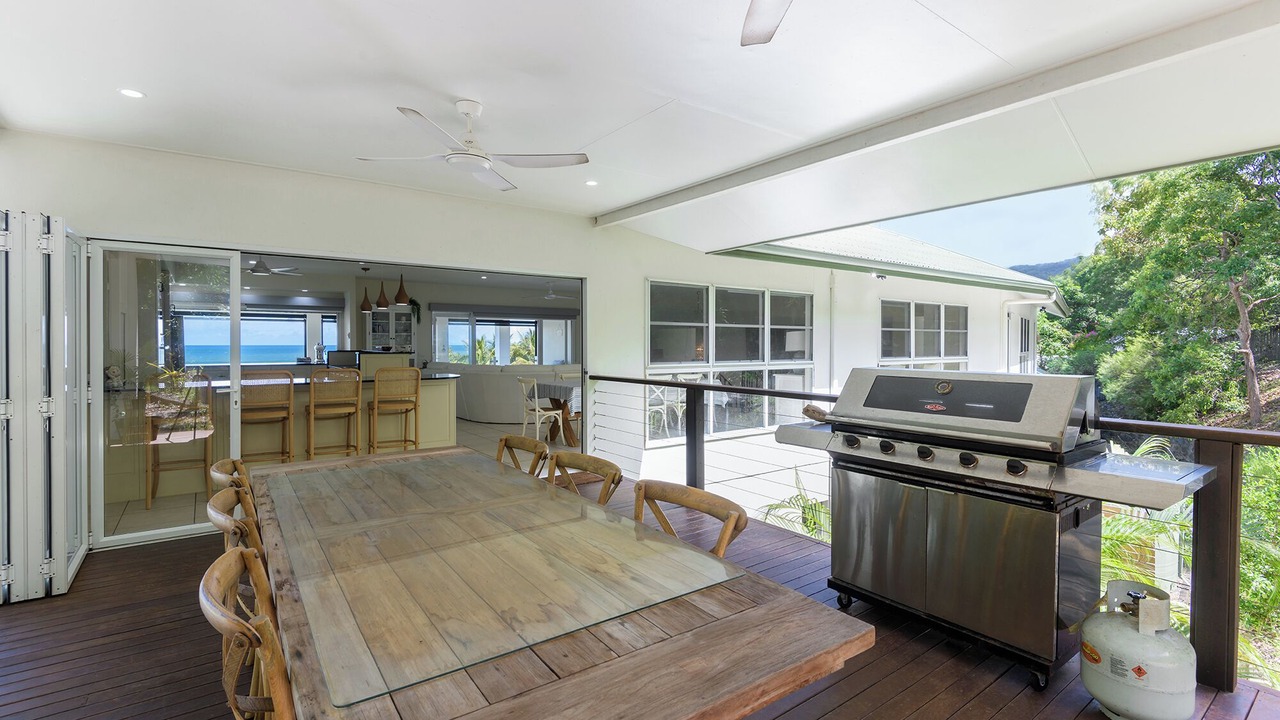 Photo of Outdoor in Oak Beach