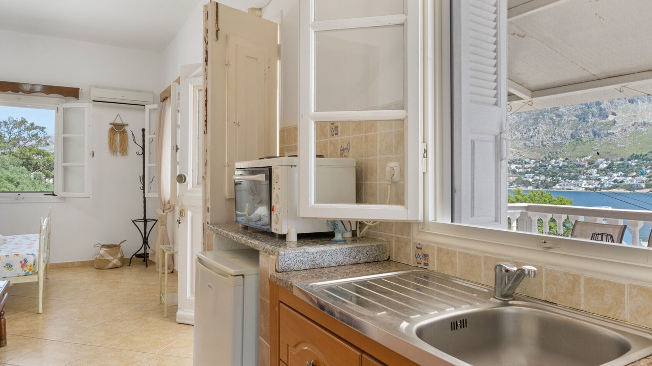 Photo of Kitchen in Telendos