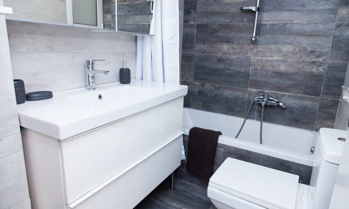 Photo of Bathroom in Kifisia