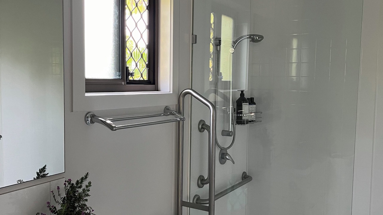 Photo of Bathroom in Daisy Hill