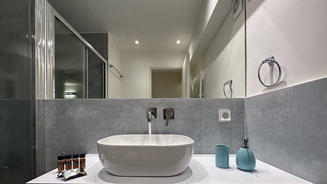 Photo of Bathroom in Ilisia