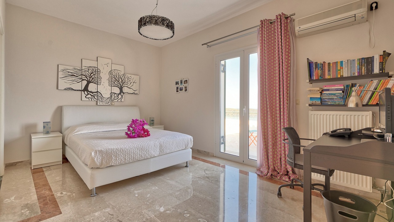 Photo of Bedroom in Melissopetra