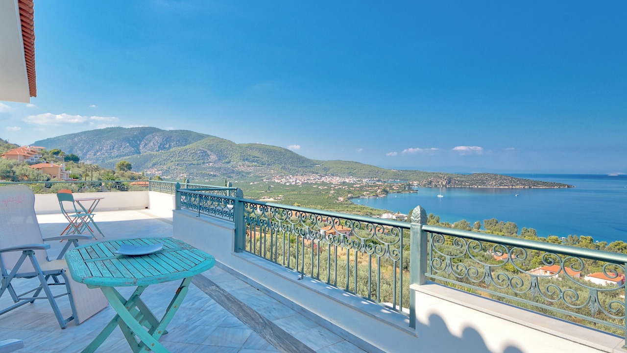 Photo of Outdoor in Melissopetra