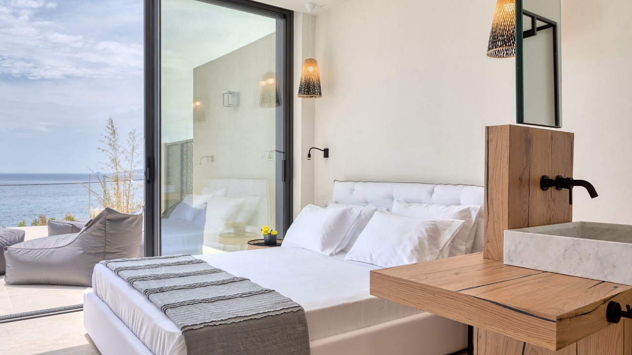 Photo of Bedroom in Karystos