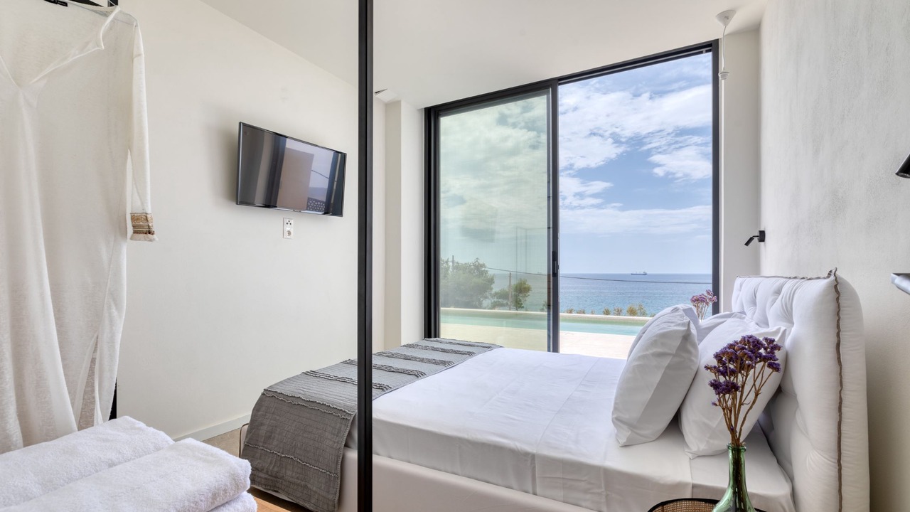 Photo of Bedroom in Karystos