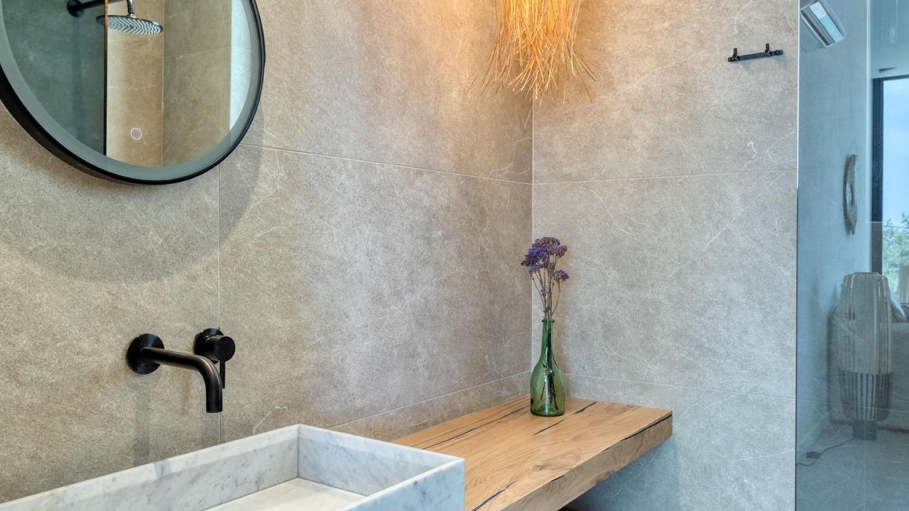 Photo of Bathroom in Karystos