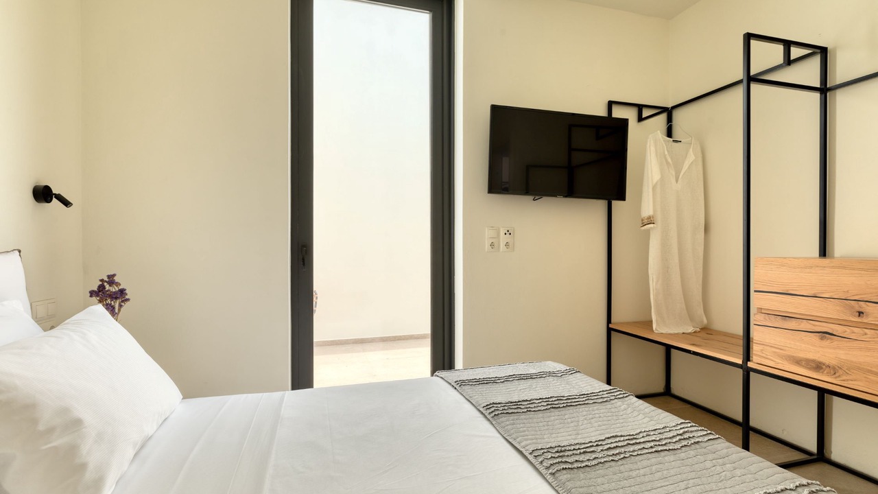 Photo of Bedroom in Karystos