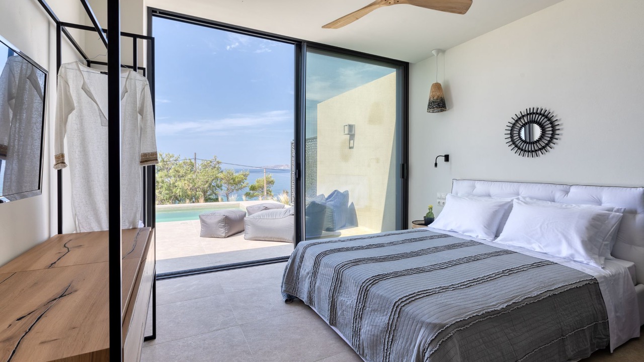 Photo of Bedroom in Karystos