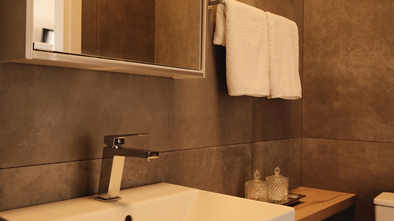 Photo of Bathroom in Katakali