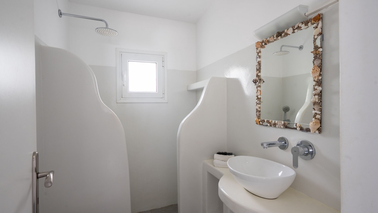 Photo of Bathroom in Agios Stefanos