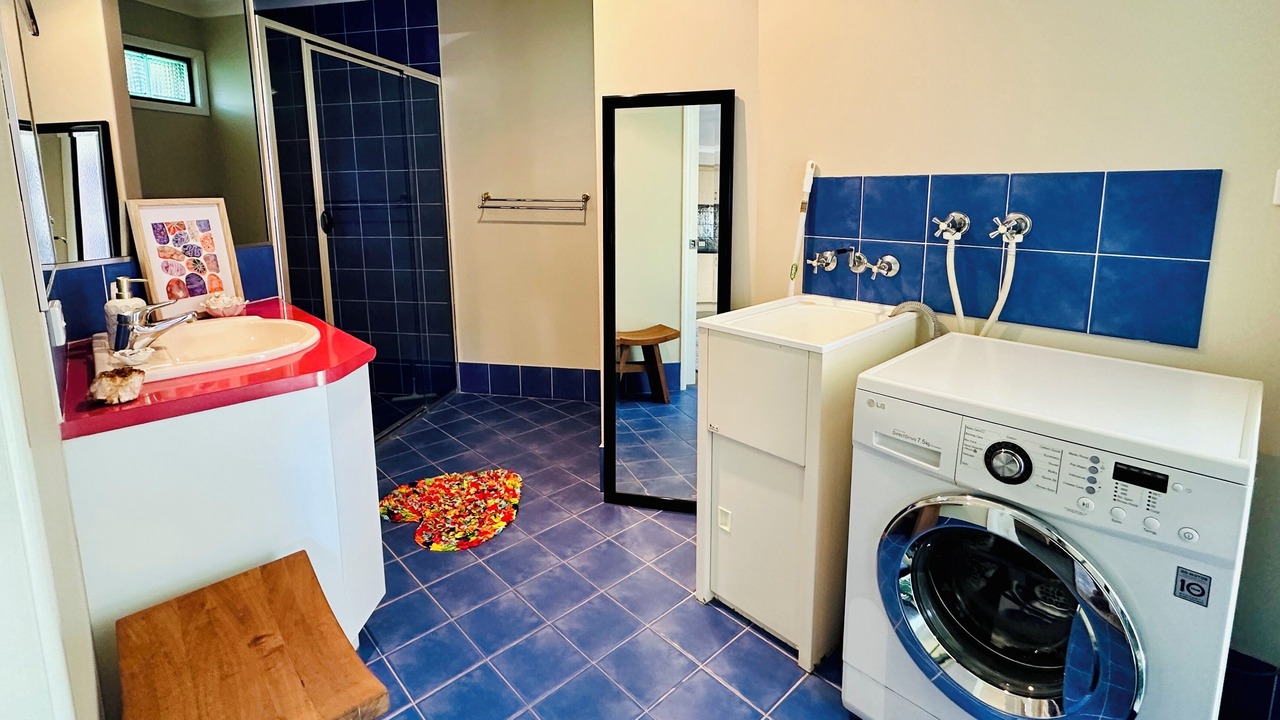 Photo of Bathroom in Banksia Beach