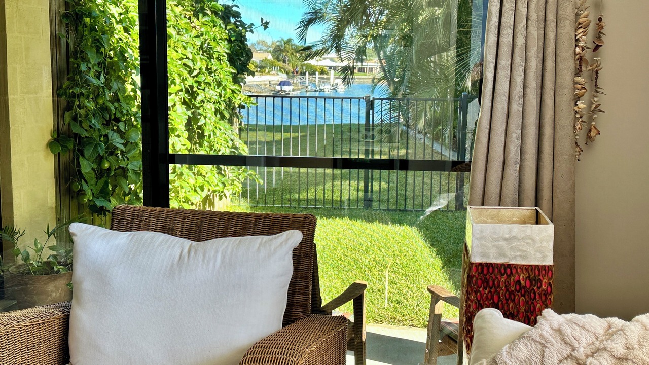 Photo of Livingroom in Banksia Beach