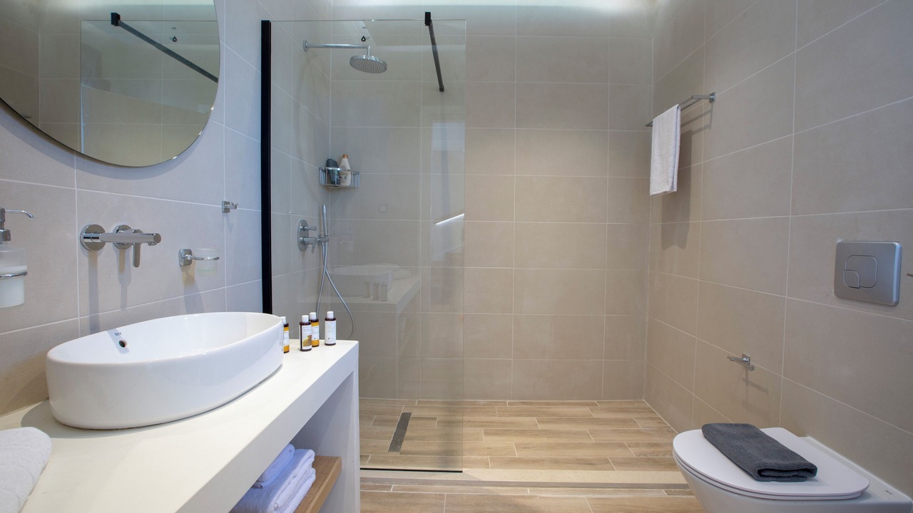 Photo of Bathroom in Agios Ioannis