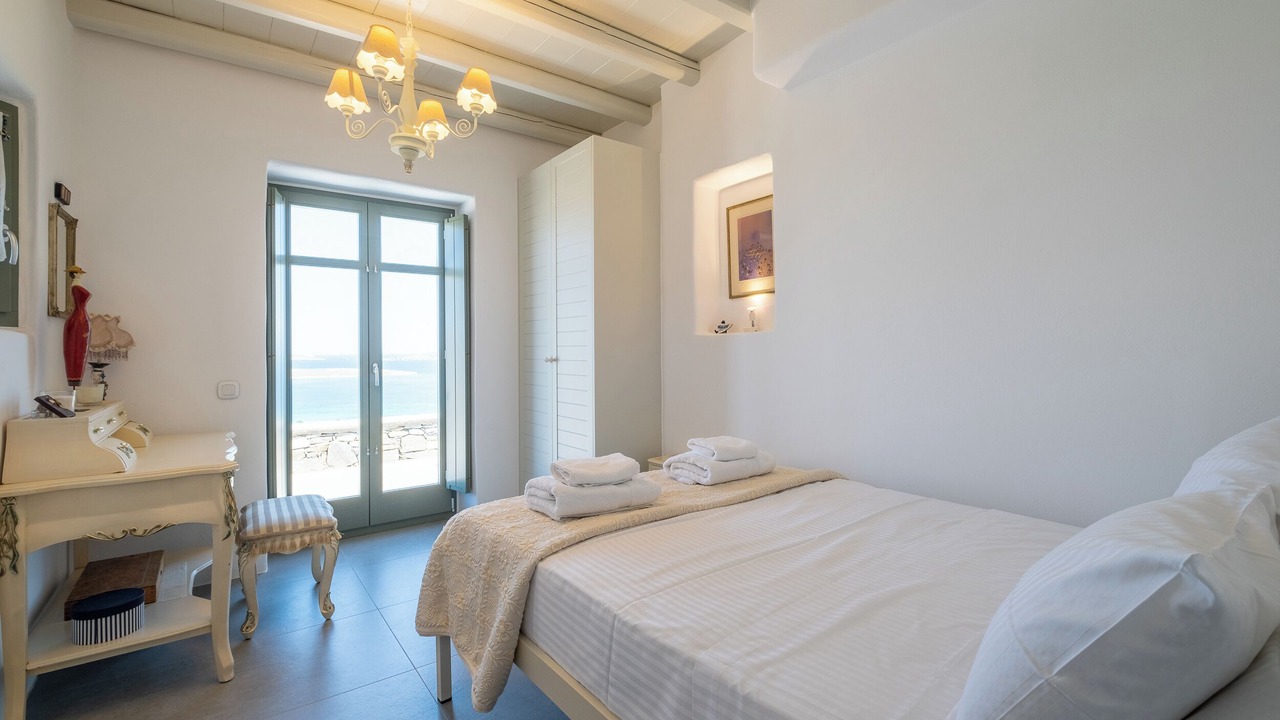Photo of Bedroom in Naousa