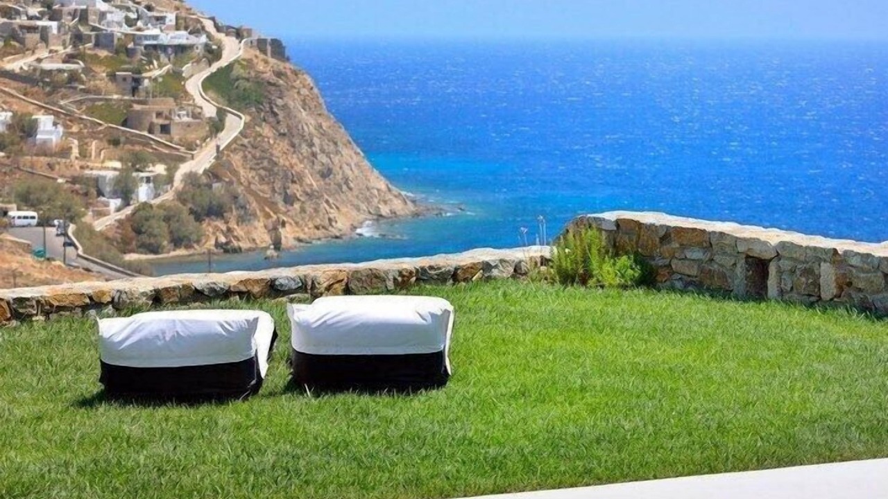 Photo of Outdoor in Elia