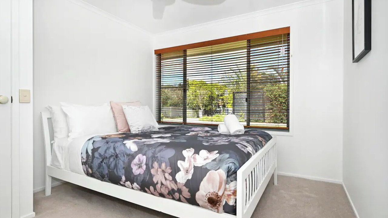 Photo of Bedroom in Golden Beach
